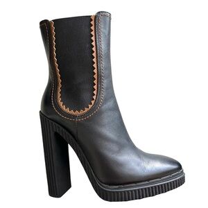 Tod’s Tronchetto Elast Ankle Platform Heel Boots in Black Biscuit Trim size 39